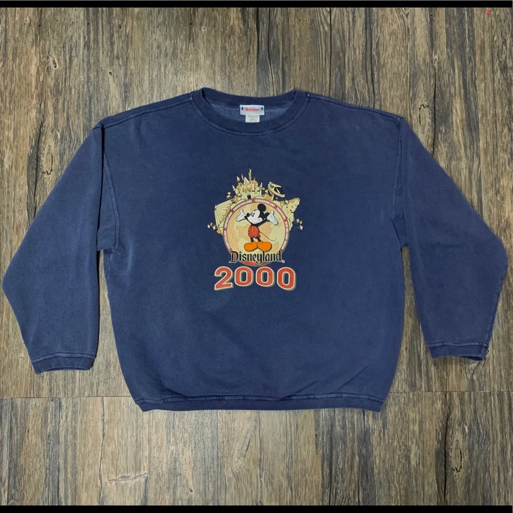 ✨VINTAGE DISNEYLAND 2000 CREWNECK PULL-OVER✨